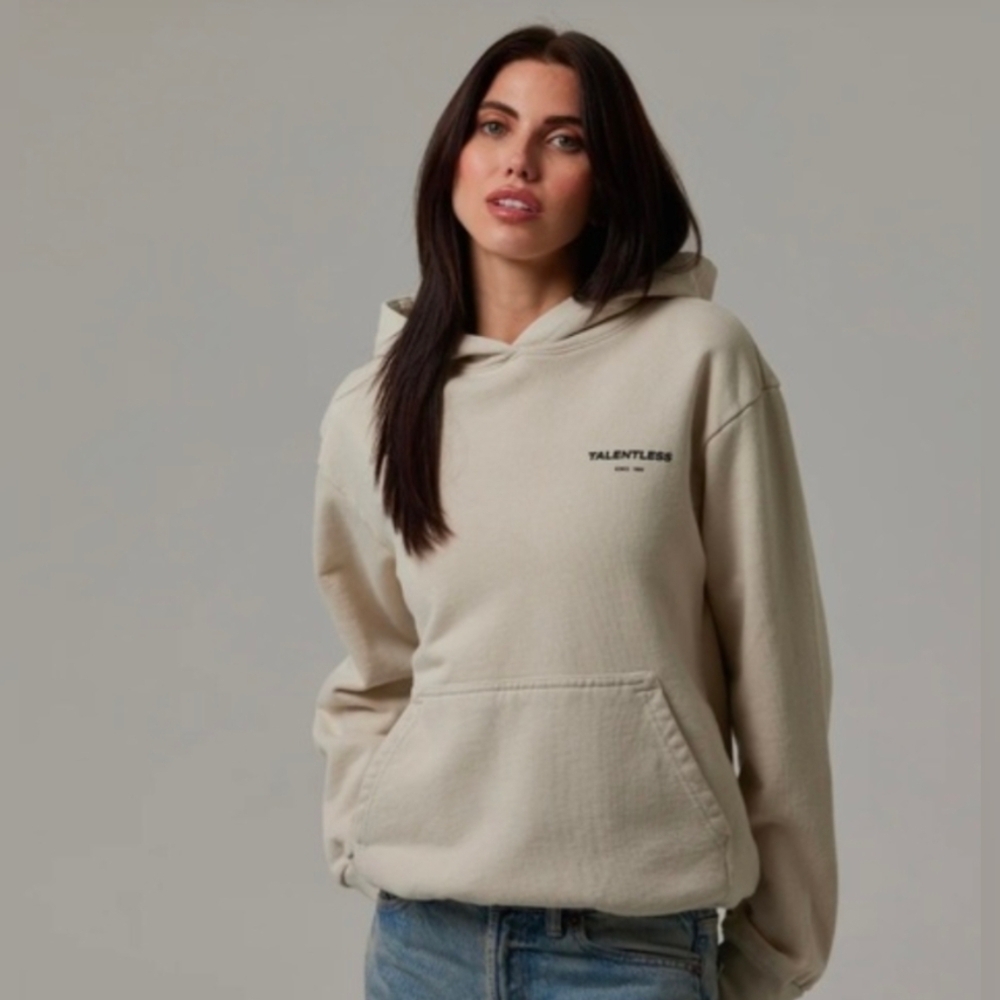 TALENTLESS Circle Logo Heavyweight Hoodie Size XS in Off-white Unisex